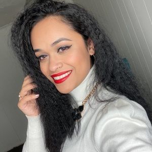 Meet your Posher, Suprova